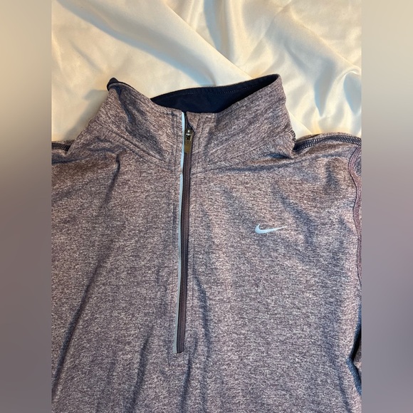 Nike Dri-FIT Running 1/4 Zip Performance top | M - Picture 6 of 11